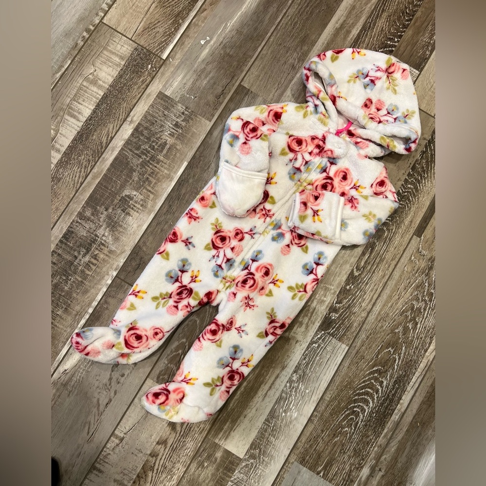Floral footie